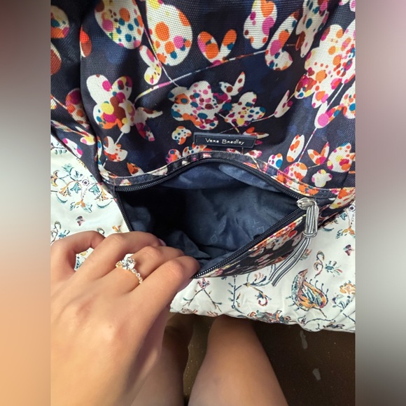 vera bradley backpack - Picture 5 of 10